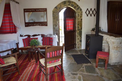 Winter, Living room, Seating area