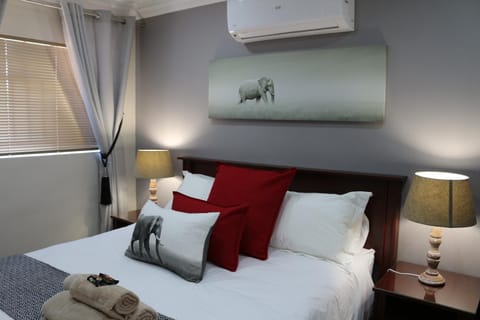 Decorative detail, Bedroom