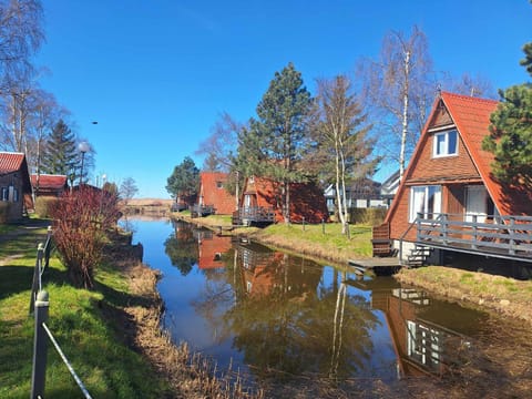 Spring, Day, Natural landscape, Lake view