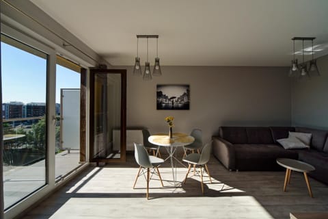 Balcony/Terrace, Seating area, Dining area