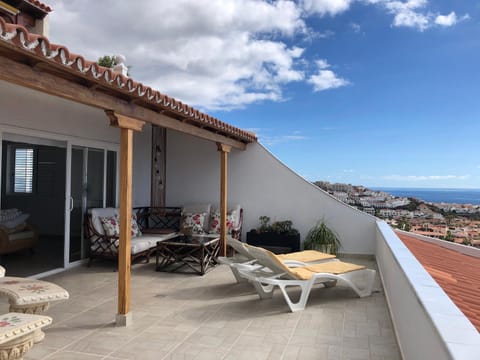 Balcony/Terrace, City view, Landmark view, Sea view