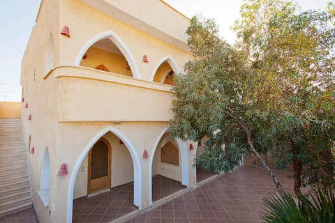 Facade/entrance, On site, Area and facilities