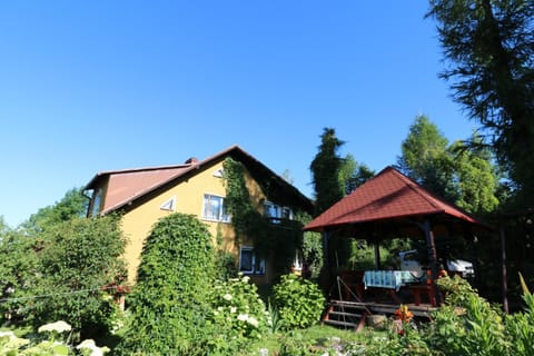 Activities, BBQ facilities, Place of worship, Garden, Balcony/Terrace