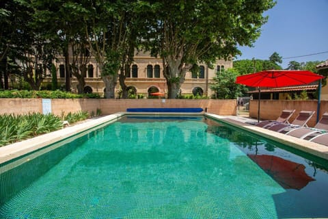 Day, Pool view, Swimming pool, sunbed