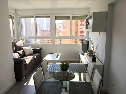 Spring, Day, View (from property/room), On site, City view, Garden view, Landmark view, Pool view, Sea view, Street view