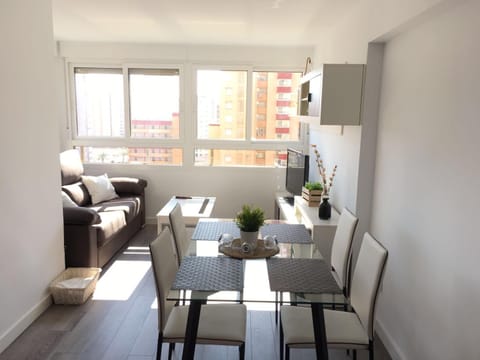 City view, Garden view, Landmark view, Pool view, Sea view, Street view