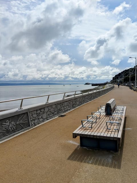 35 Gower Holiday Village with Seasonal Pool House in Wales