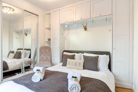 Fishermans flat - River view holiday home House in Dundee