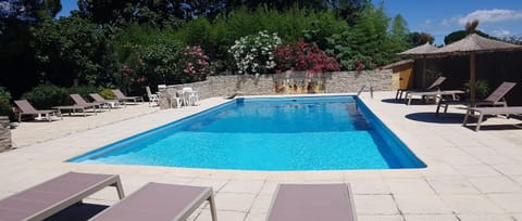 Swimming pool, sunbed