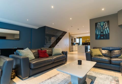 Reeks Gateway Townhouse Apartment in Killarney