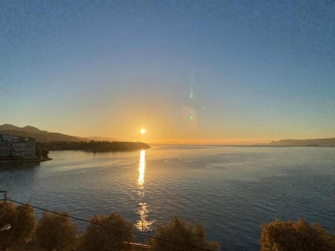 Nearby landmark, Natural landscape, Sea view, Sunrise