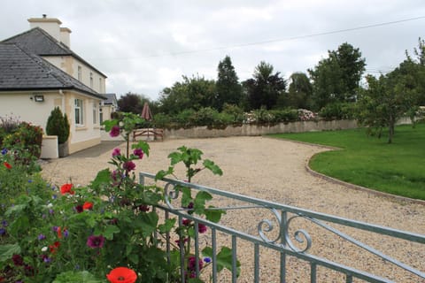 Harry's House Apartment in County Mayo