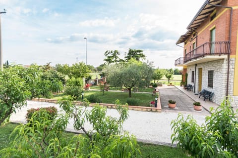 Facade/entrance, Garden