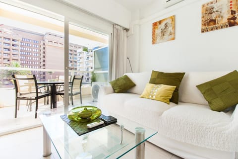Balcony/Terrace, Living room