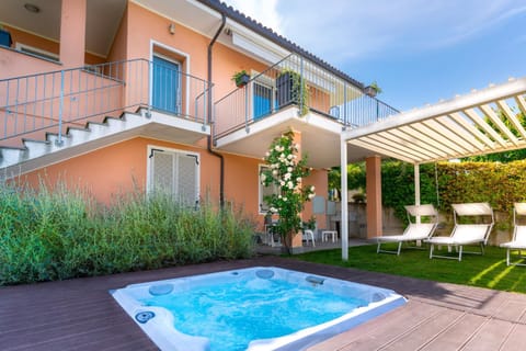 Property building, Swimming pool