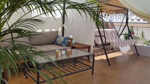 Activities, Garden, Balcony/Terrace, Photo of the whole room, Decorative detail