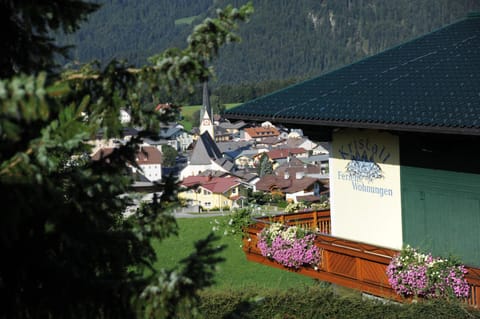 City view, Mountain view