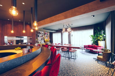 View (from property/room), Food and drinks, City view, River view, Meals, Continental breakfast, Lunch, Dinner, Drinks, Alcoholic drinks, Non alcoholic drinks