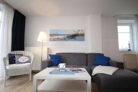 Strandschloesschen-Haus-I-WE-13-9890 Apartment in Kühlungsborn