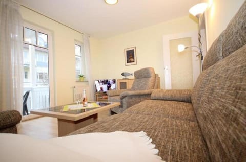 Strandschloesschen-Haus-II-WE-13-9889 Apartment in Kühlungsborn