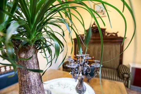 Decorative detail