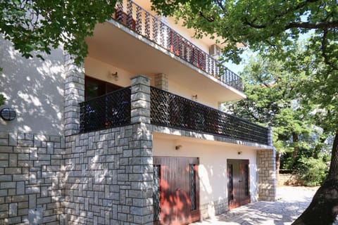 Patio, Garden, Balcony/Terrace