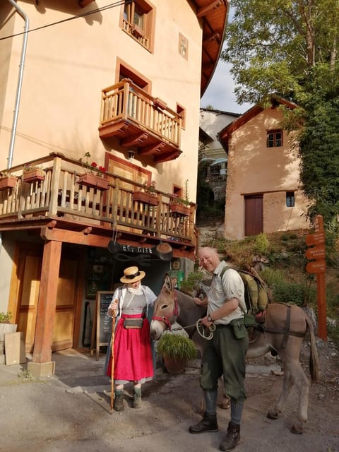 Property building, group of guests