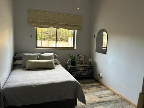 Stellenhaus Guest Cottage House in Stellenbosch