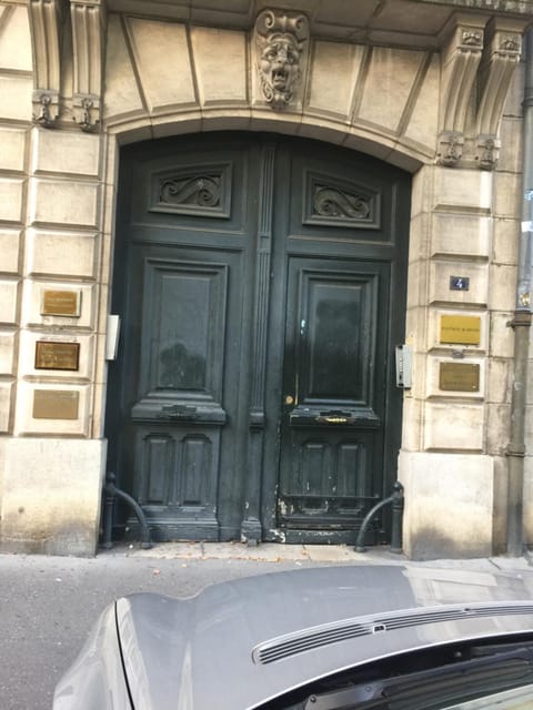 Le Jardin Darcy Liberté Hyper centre gare-ville parking public payant dans la rue Apartment in Dijon