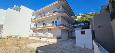 Sunset Hotel Roza Hotel in Vlorë