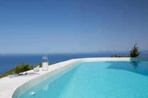 Pool view, Sea view, Swimming pool