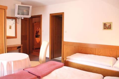 Pension Duregger Bed and Breakfast in Villach