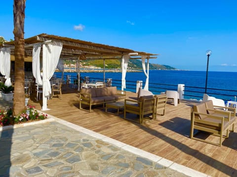 Balcony/Terrace, Sea view, Internal: Not applicable to any particular room