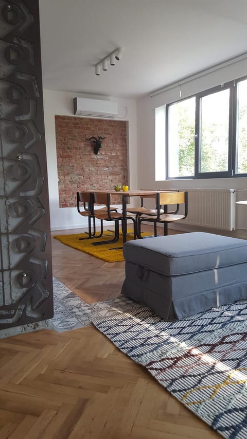 Central Apart Apartment in Pleven