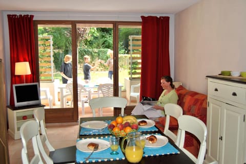 Balcony/Terrace, Living room