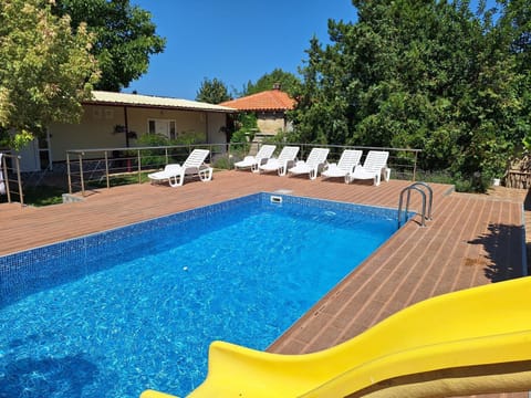Patio, Swimming pool