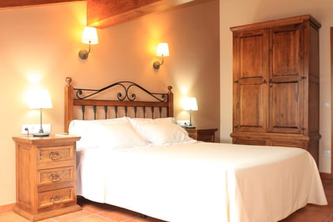 Bed, Photo of the whole room