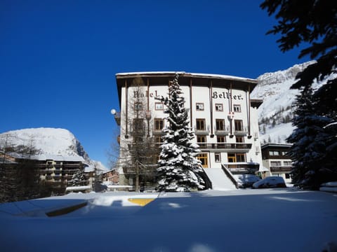 Property building, Winter, Mountain view