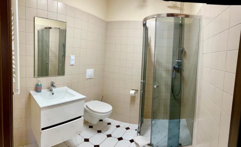 LAS SŁUPSKI PREMIUM APARTAMENTY Wifi Netflix Smart TV50 Wysoka Jakość za Niską Cenę Zapraszamy Apartment in Pomeranian Voivodeship