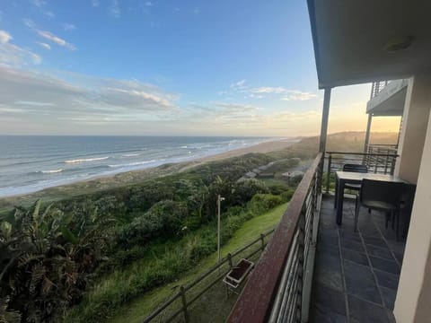Natural landscape, View (from property/room), Balcony/Terrace, Beach, Sea view