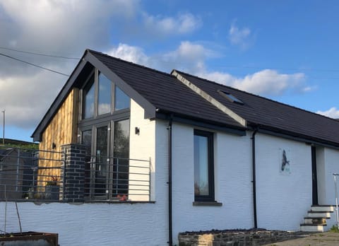 Red Kite Cottage House in Wales