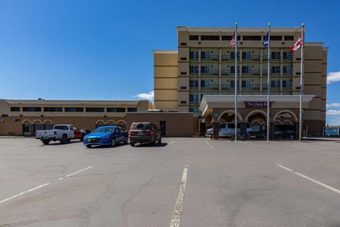 Property building, On site
