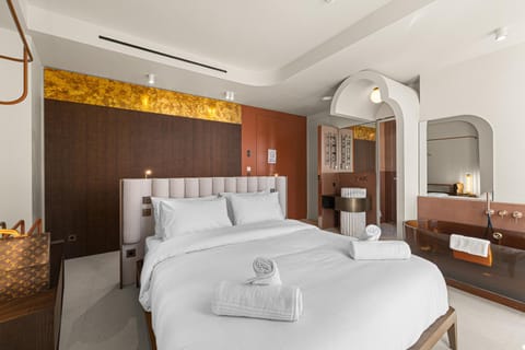 Bed, Photo of the whole room, Bedroom, towels