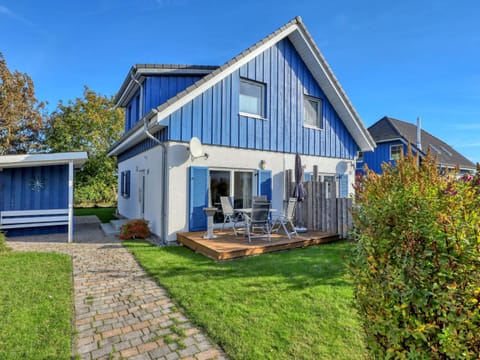 Holiday Home Achterblick 2 by Interhome House in Altefähr