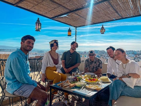 People, View (from property/room), Balcony/Terrace