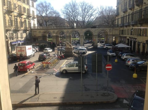 Day, Street view