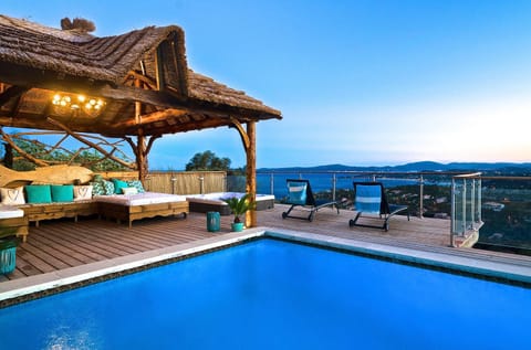 Patio, Hot Tub, Sea view