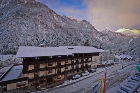 Off site, Bird's eye view