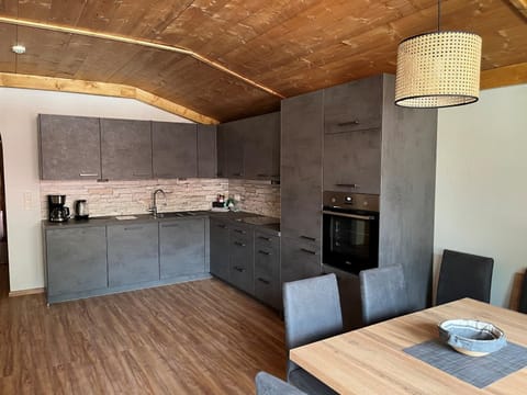 Appartementhaus zum Holzknecht am See Apartment hotel in Neustift im Stubaital