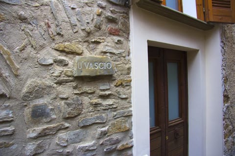 U' Vascio - Centro Storico Apartment in Castellabate